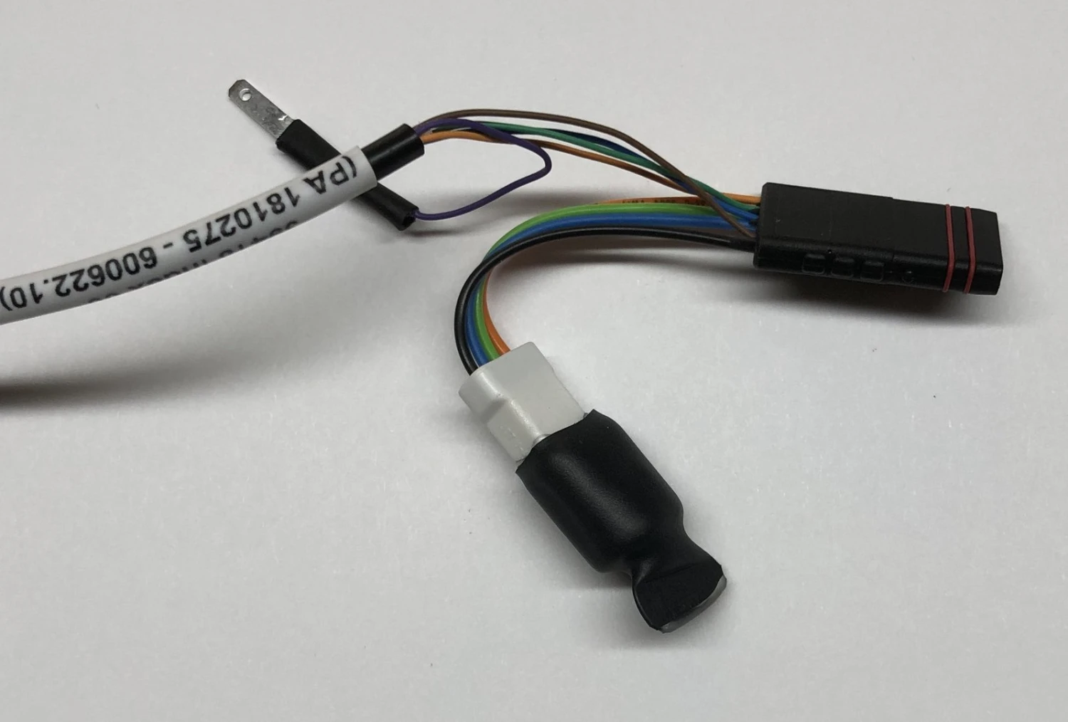 Brose Displaykabel Ab 2019 (mit Externer Wake-Leitung) Bloks Gen.2 M. Connect-C Anschl. Länge:1390mm 2 Brose Displaykabel Ab 2019 (mit Externer Wake-Leitung) Bloks Gen.2 M. Connect-C Anschl. Länge:1390mm – Bild 2