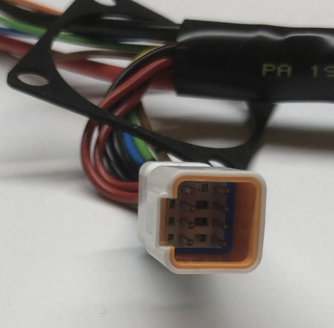 Brose Akku-Kabel Für Supercore-Akkus (T-Kabel) Mit 90° Abgewinkeltem Eukutec-Stecker 4 Brose Akku-Kabel Für Supercore-Akkus (T-Kabel) Mit 90° Abgewinkeltem Eukutec-Stecker – Bild 4