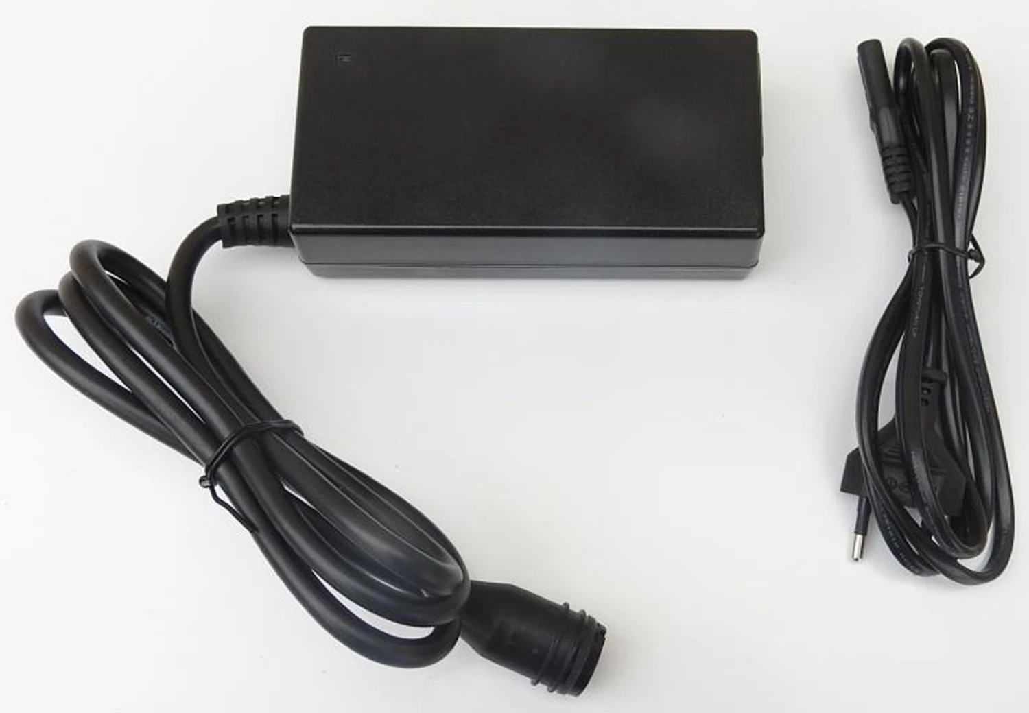 Bulls GreenMover Ladegerät 2A 1 Bulls GreenMover Ladegerät 2A